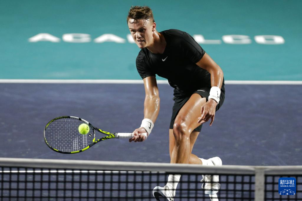 战绩起伏不 战绩起伏不